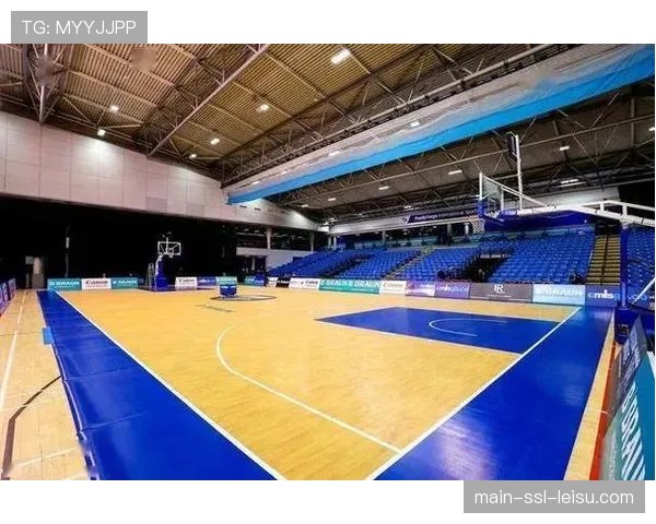 社区篮球场改造计划：NBA与城市合作，在三月翻新20座老旧球场