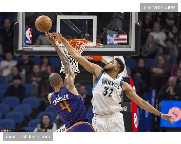 菲尼克斯水星不敌康涅狄格太阳,遭遇三连败 菲尼克斯水星不敌康涅狄格太阳,遭遇三连败